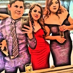 Meet your Posher, Claudia